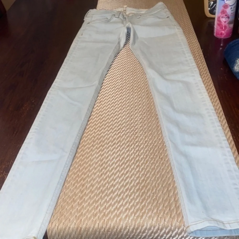 rag & bone Skinny Jeans.Blue . Lots stretch. Size25, light blue
